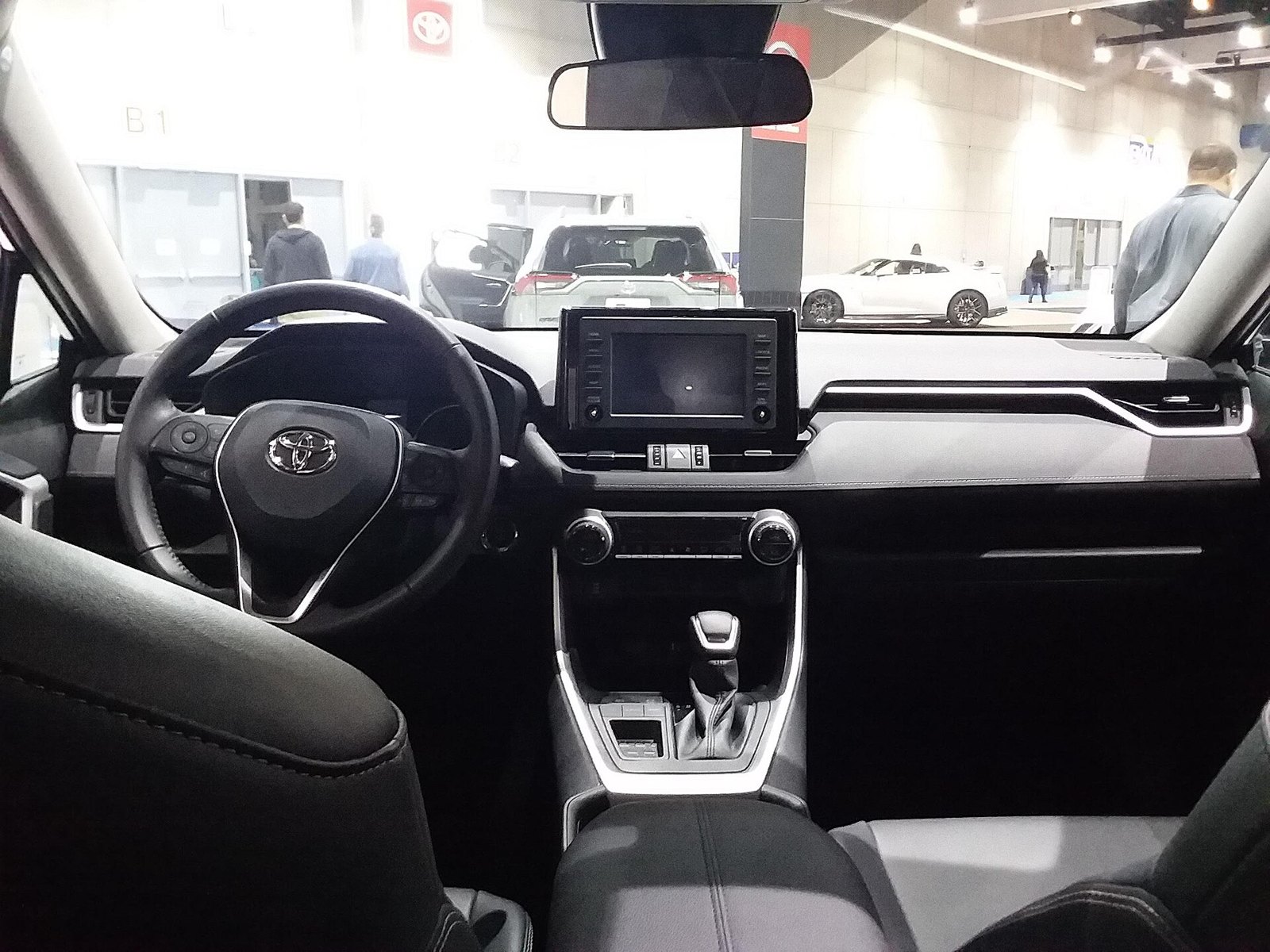 Interior del Toyota RAV4